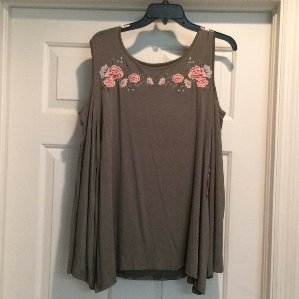 Sassy Green Long Sleeve Shirt NWT